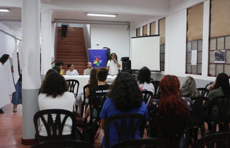 Comando fala sobre a greve com estudantes de Serviço Social